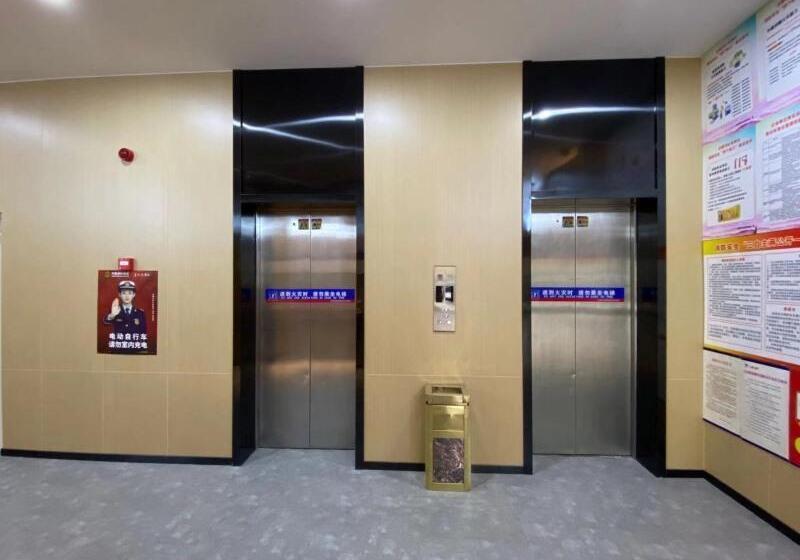 Fotos del hotel Greentree Inn Anhui Hefei South Railway Station Damo Sqaure Business:  3