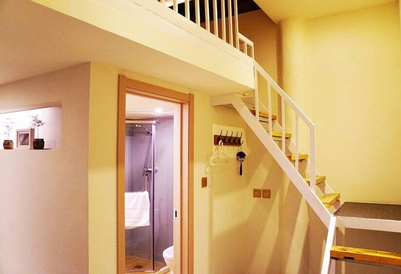 Fotos del hotel Fly By Knight Courtyard:  11