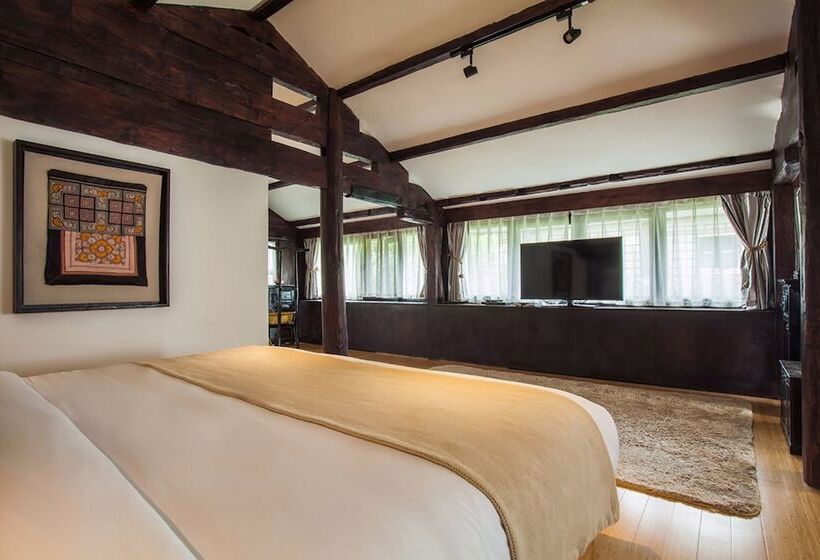 Fotos del hotel The Bivou Lijiang:  20