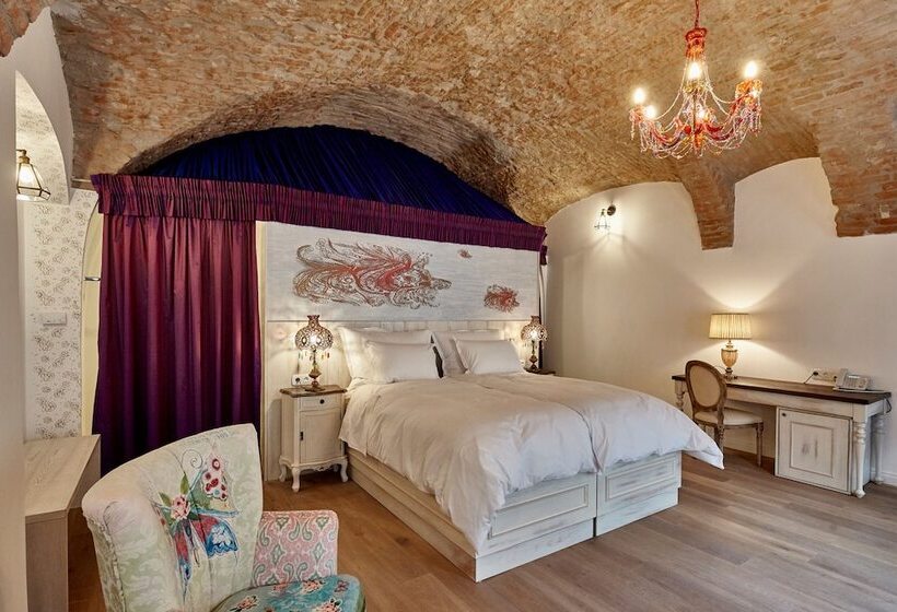 Fotos del hotel Maison Bistro &:  21