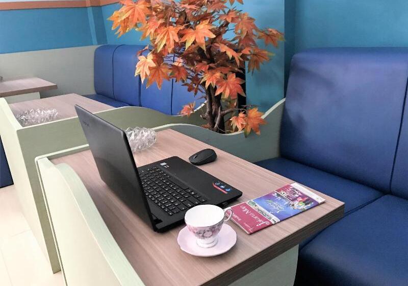 Fotos del hotel B Shaw:  8