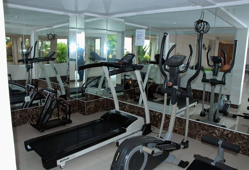 Fotos del hotel Grand Kasira:  4