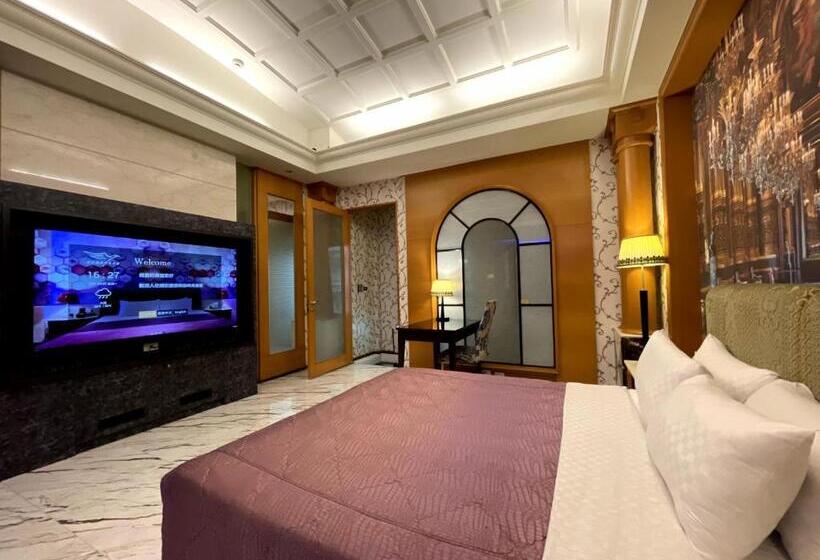 Fotos del hotel King & Princess Motel:  9