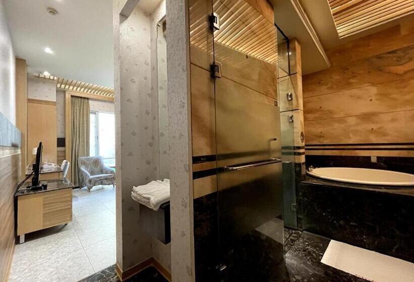 Fotos del hotel King & Princess Motel:  10