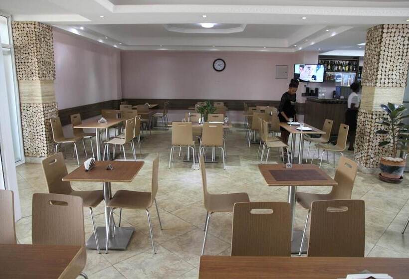 Fotos del hotel Namayiba Park:  5