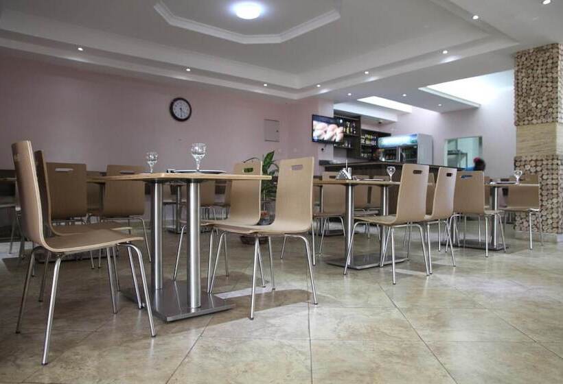 Fotos del hotel Namayiba Park:  10