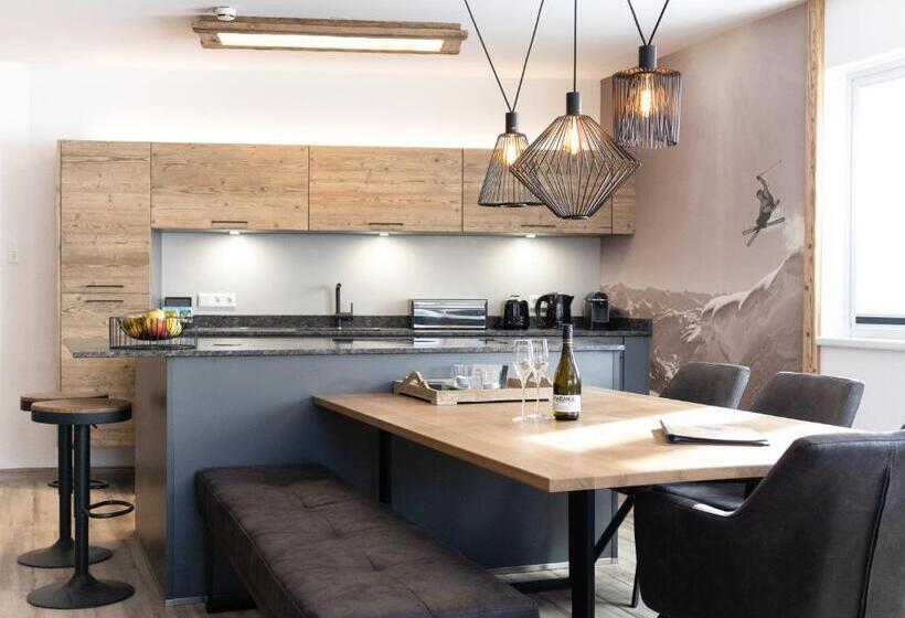 Fotos del hotel Auhof Wirtshaus & Suiten:  2