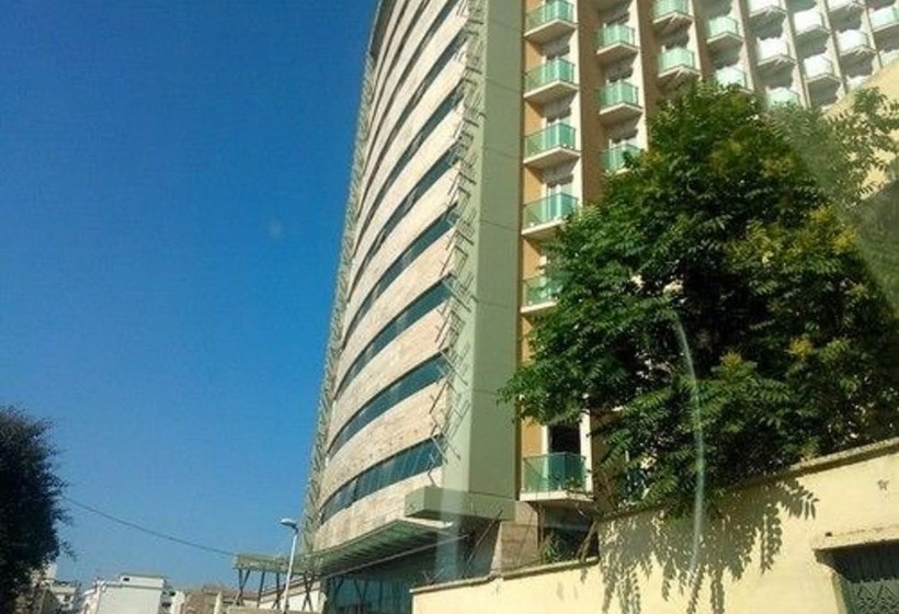 Fotos del hotel Hôtel New Day:  11