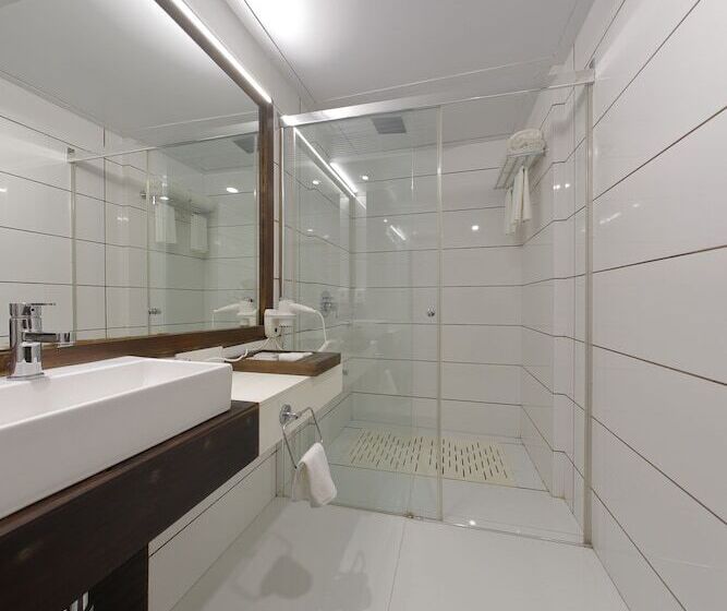 Fotos del hotel Silver Heights:  13