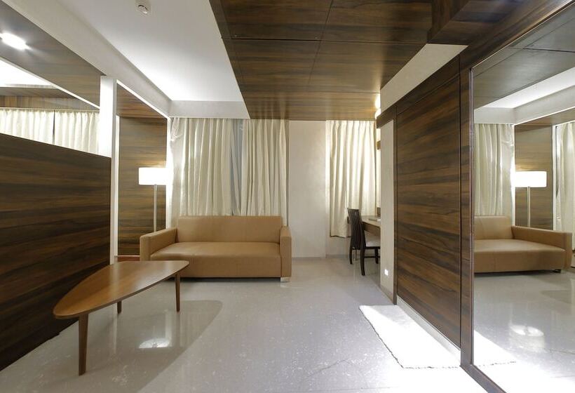 Fotos del hotel Silver Heights:  23