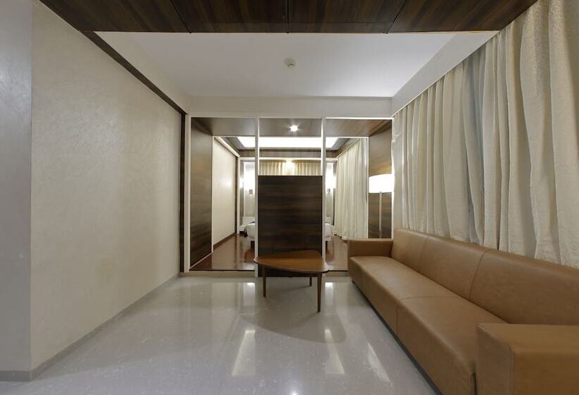 Fotos del hotel Silver Heights:  25