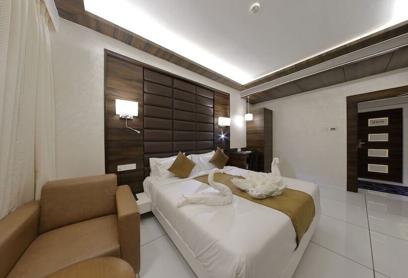 Fotos del hotel Silver Heights:  12