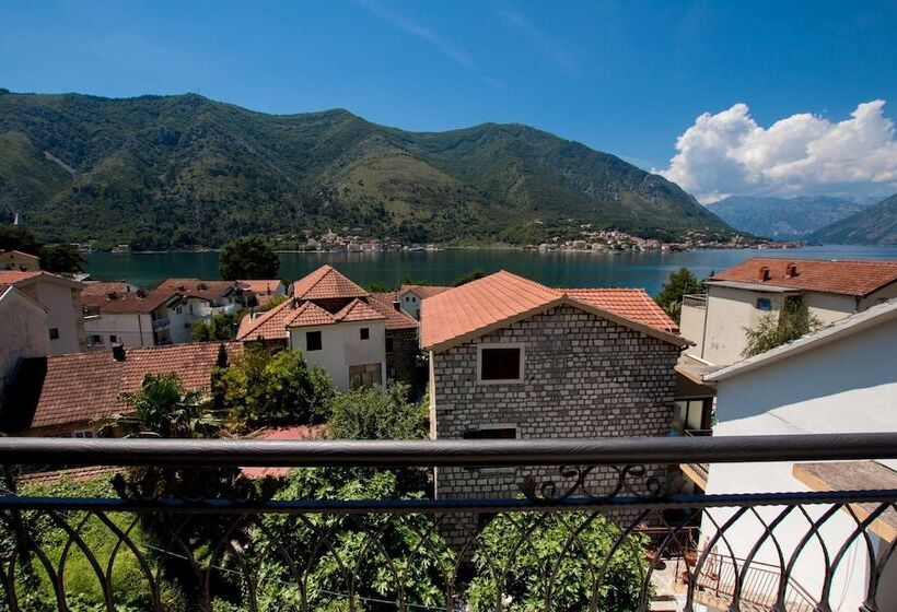 Fotos del hotel Alkima:  23