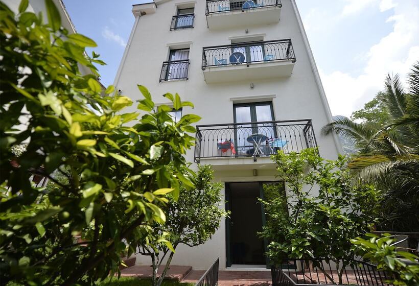 Fotos del hotel Alkima:  24