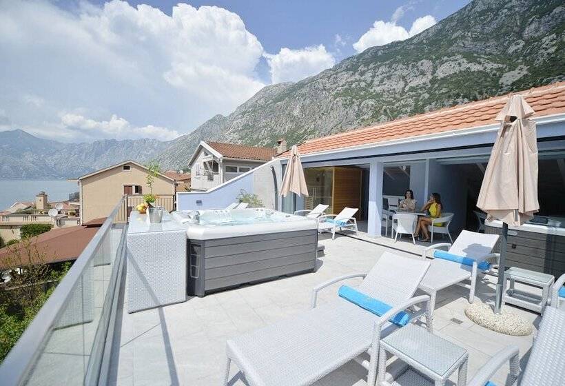 Fotos del hotel Alkima:  12