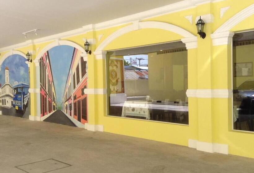 Fotos del hotel Phuket Chinoinnshaplus Certified:  11