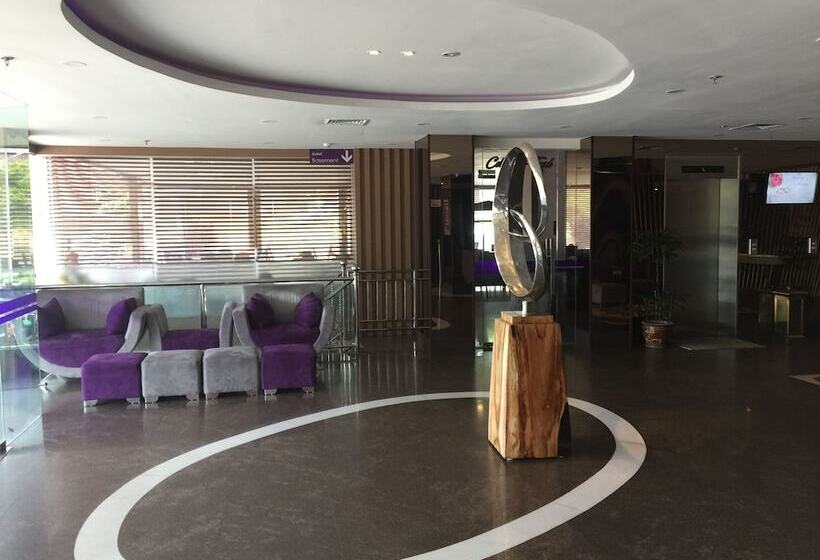 Fotos del hotel Asialink Easy By Prasanthi Formerly The Evitel:  4