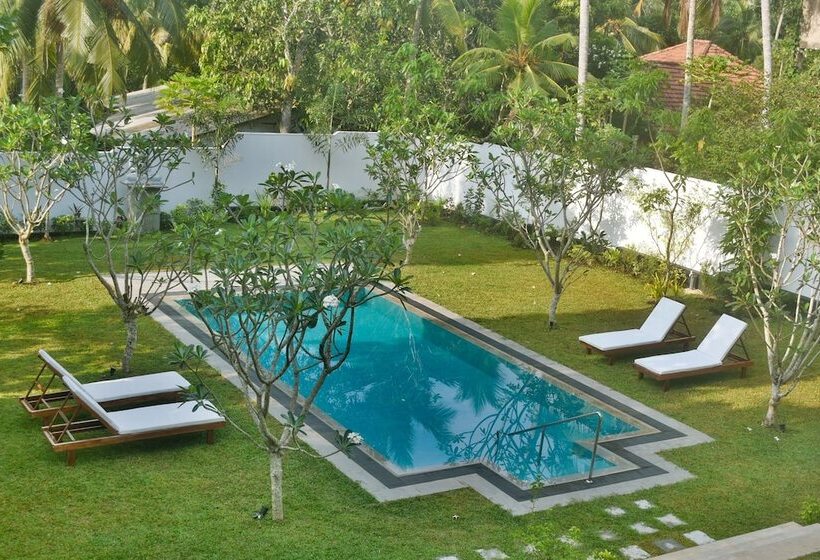 Villa Shanthi
