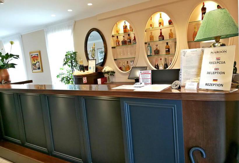 Fotos del hotel Maroon:  5