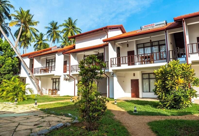 Fotos del hotel Green Parrot Beach Resort:  10