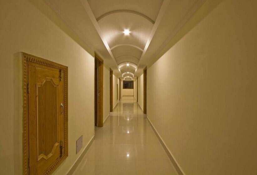 Fotos del hotel The Paramount Inn:  3