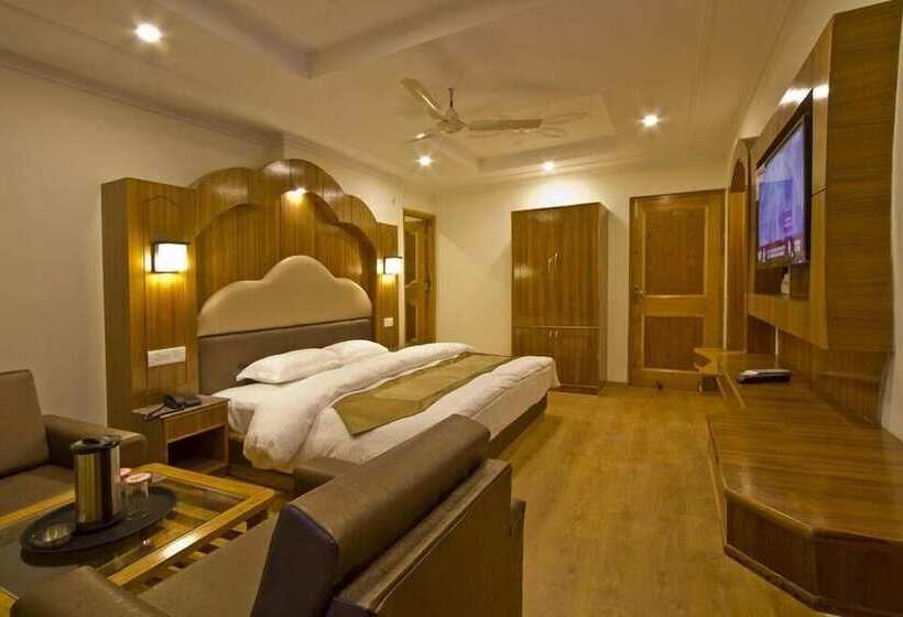 Fotos del hotel The Paramount Inn:  13