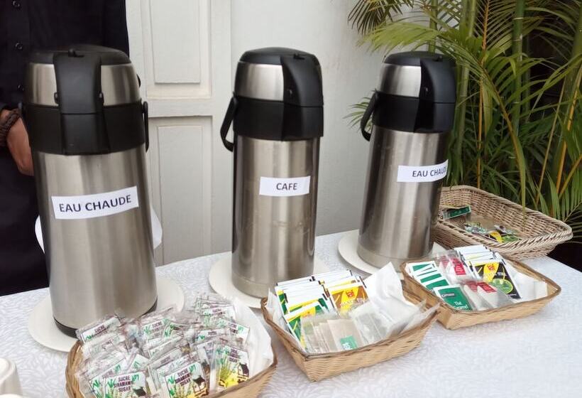 Fotos del hotel Grand Hôtel Urban:  7