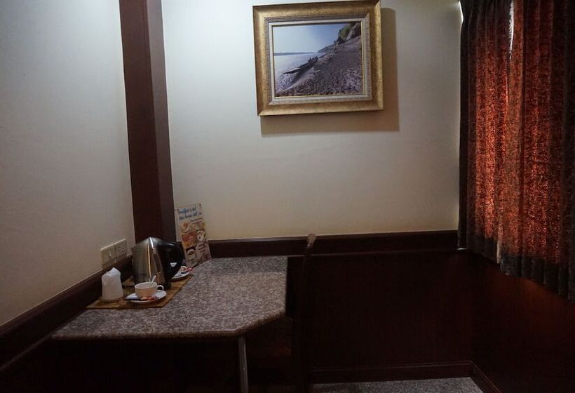 Nartsiri Residence And