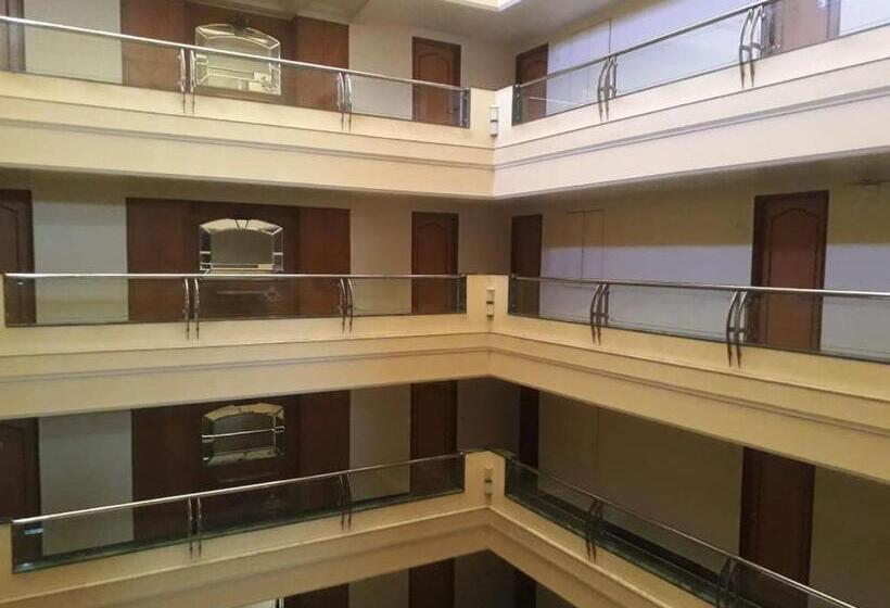 Fotos del hotel The Samrat Hotel Near Pune Railway Station:  17