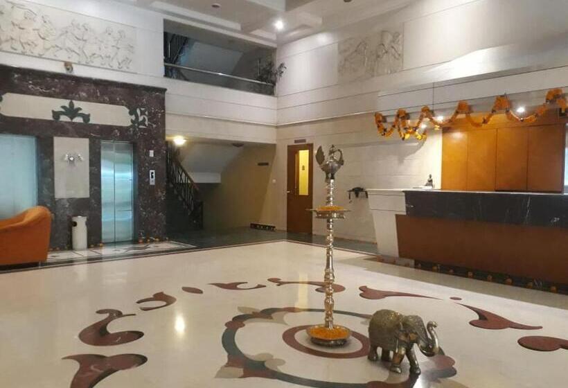 Fotos del hotel The Samrat Hotel Near Pune Railway Station:  11