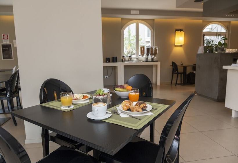 Fotos del hotel Airone City:  18