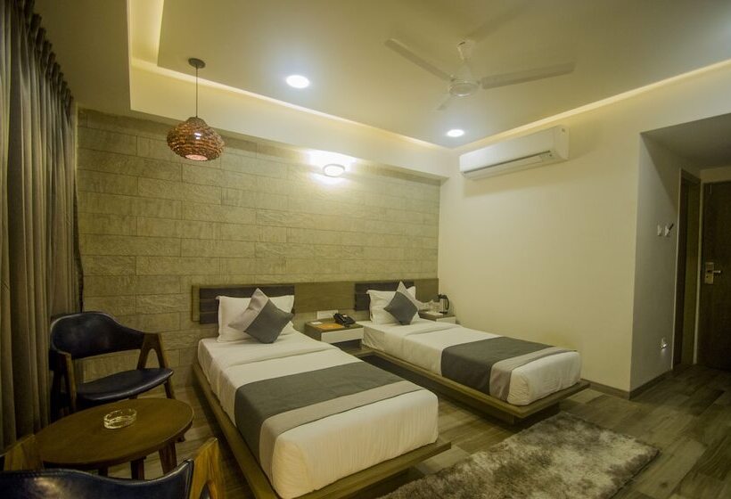 Fotos del hotel Grand Elegance:  2