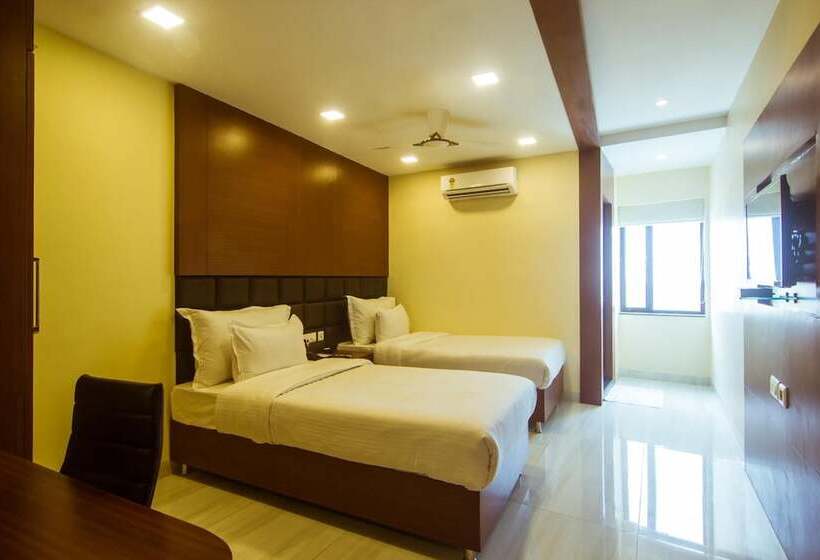 Fotos del hotel Sawood International:  11