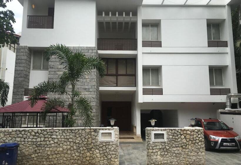 Fotos del hotel Avenue 11 Boutique Residences, Poes Garden Chennai:  13