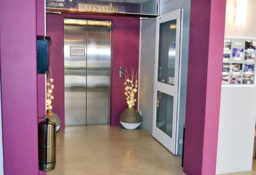 Fotos del hotel Lyndene:  11