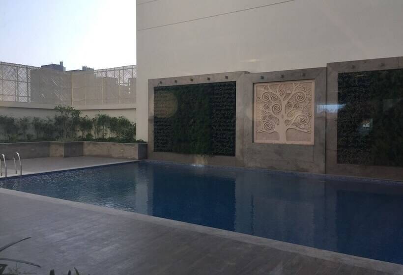 Fotos del hotel Lemon Tree , Sector 60, Gurugram:  2