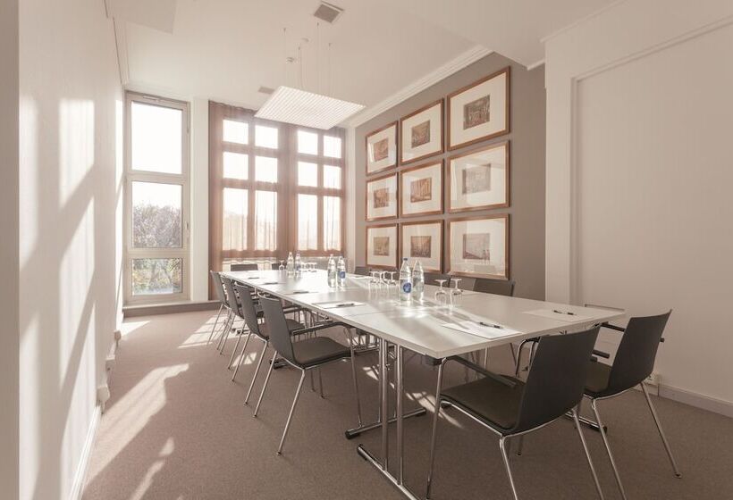 Fotos del hotel Ema House Serviced Apartments Unterstrass:  2