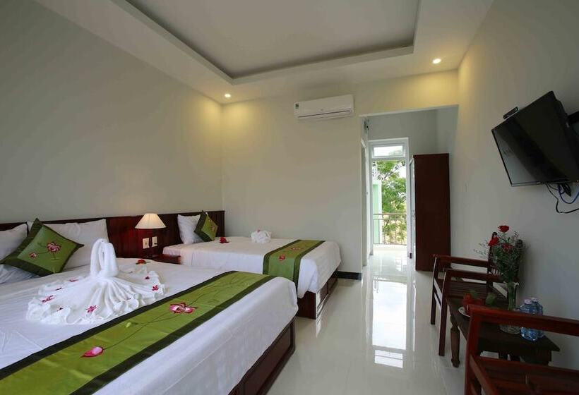 Fotos del hotel La Uy Villa:  19