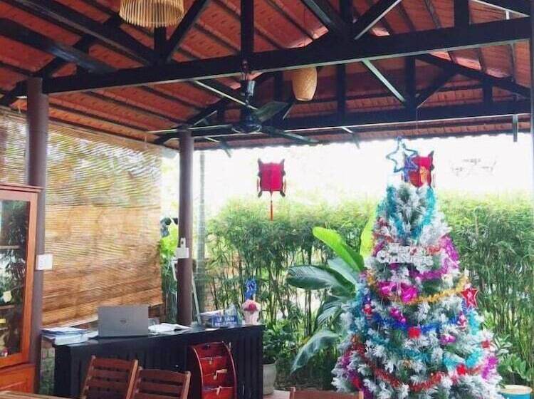 Fotos del hotel La Uy Villa:  8