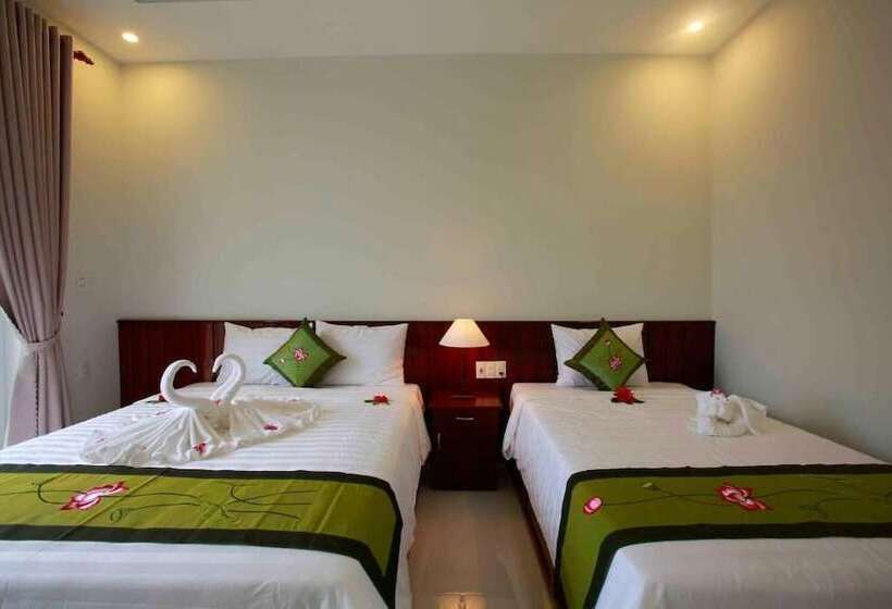 Fotos del hotel La Uy Villa:  16