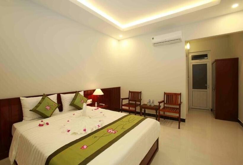 Fotos del hotel La Uy Villa:  2