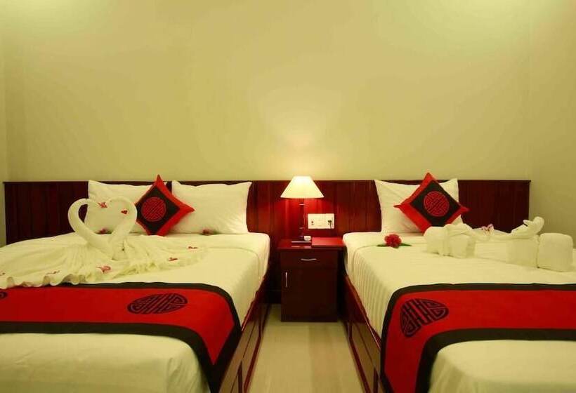 Fotos del hotel La Uy Villa:  14