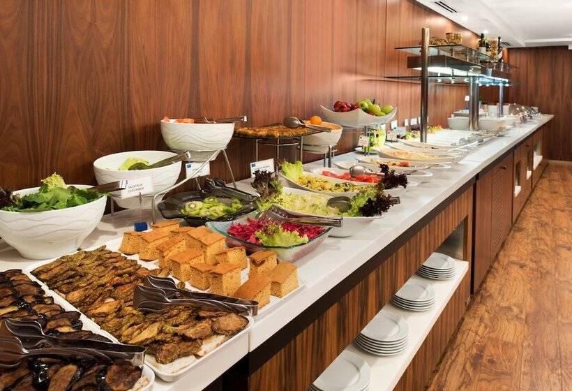 Fotos del hotel Tryp By Wyndham Istanbul Taksim:  5