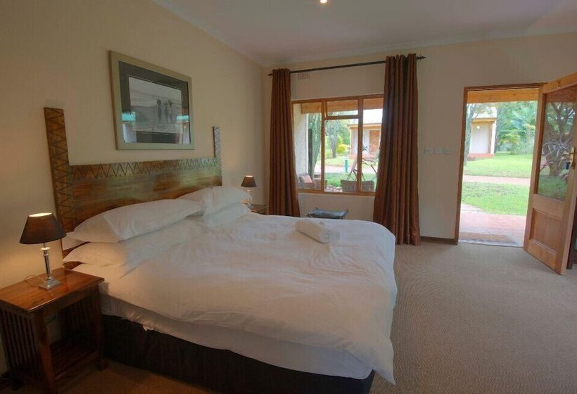 Fotos del hotel Woodlands Guest Lodge:  25