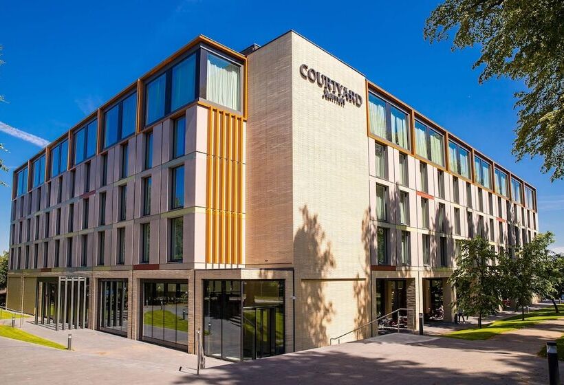Courtyard By Marriott Edinburgh West