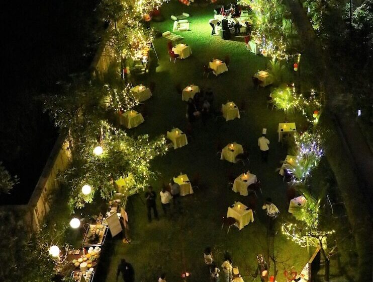 Fotos del hotel Novotel Chennai Omr:  9