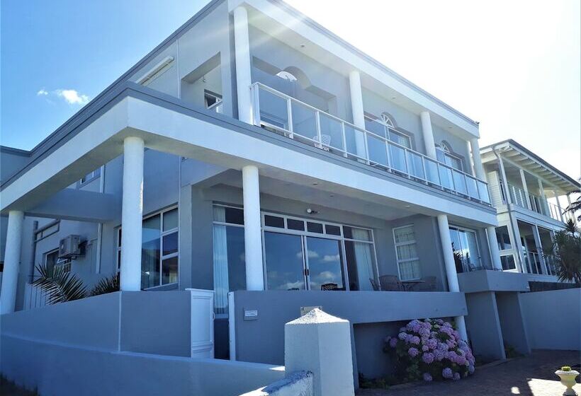 Fotos del hotel Hermanus Beachfront Lodge:  7