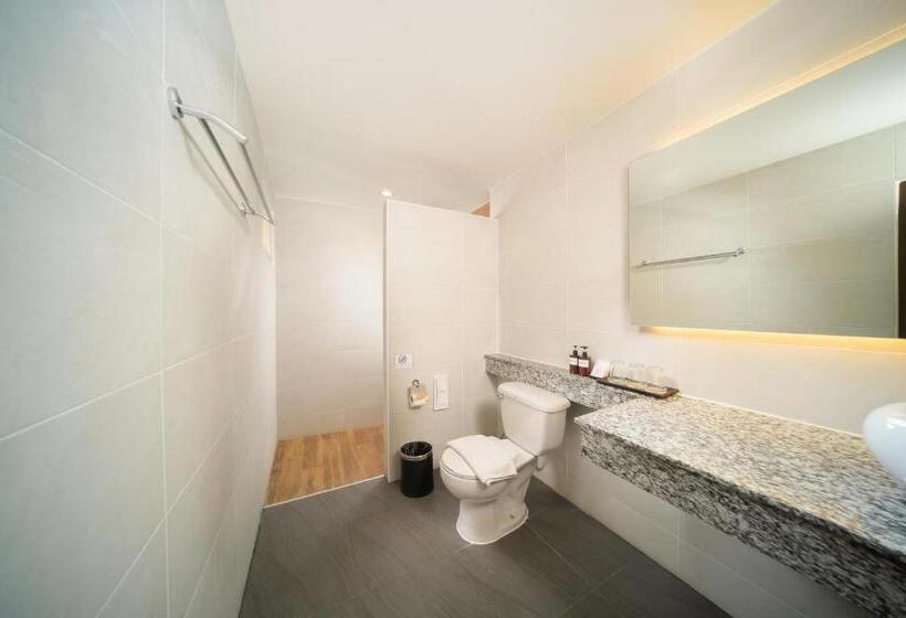 Fotos del hotel The Wing Lanna:  12