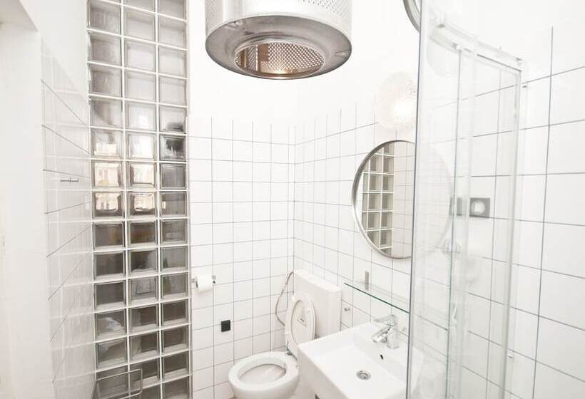 Fotos del hotel Lofthotel Przychodnia:  4