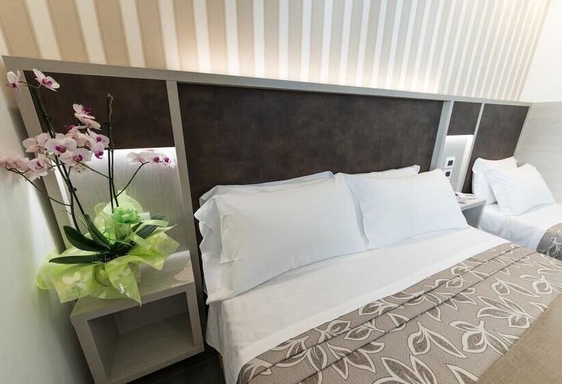 Fotos del hotel Cavour Cesenatico:  12